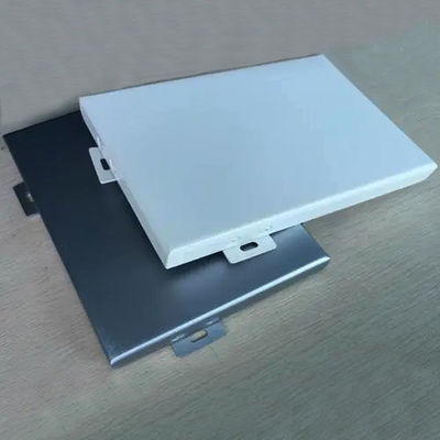 kaufen PVDF / Pulverbeschichtete Aluminiumbleche Leichtgewicht Dauerhafte Aluminiumwandplatten Innenraum online manufacture