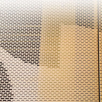 kaufen 1.5 mm - 3 mm Perforierte Aluminium-Dekorationswandwand Chemikalienbeständigkeit online manufacture