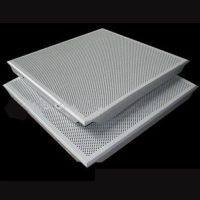 kaufen Quadratische / rechteckige Aluminiumdeckenplatten Pulver mit 0,5-1,0 mm Legierung beschichtet online manufacture