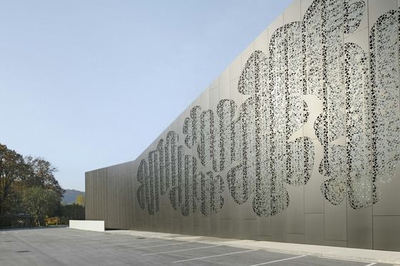 kaufen Schnitzendesign Dekorationspunktierung Baumaterialien Aluminiumplatten Vorhangwand Metallplatten online manufacture