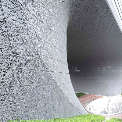 kaufen Perforierte Metall-Aluminium-Bekleidungsplatten für Gebäudefassaden oder Bildschirmdekoration online manufacture