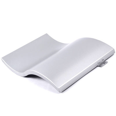 Ein- / Doppelkurven-Hyperbolische Aluminiumplatten zur Dekoration von Gebäudefassaden