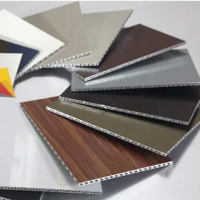 Gute Flachheit Hochfestigkeit Walzplatte aus Aluminium für Wandverkleidung / Decke