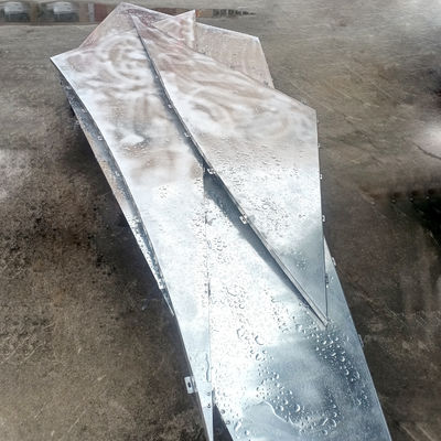 Dreiecks- oder individuell gestaltete Aluminiumfolie mit UV-dichtem Oberflächenveredelung für Außenwandverkleidung und -dekoration