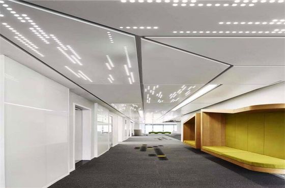 2022 Hochwertige Außenwand Architektur Perforierter Metall-Aluminium-Fassadenverkleidung