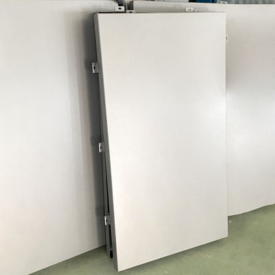 PVDF-Farbbeschichtung Aluminiumbleche kundenspezifische Entwürfe und Spezifikationen für Gebäudewandverkleidung und Dekoration